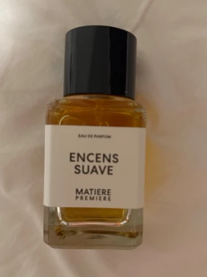 Encens Suave parfym Matiere Premiere - En exklusiv parfym från Matiere Premiere 100ml utan box. Skriv om du är intresserad 