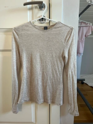 intimissimi liknande - intimissimi liknande långärmad topp ifårn shein. aldrig använd 