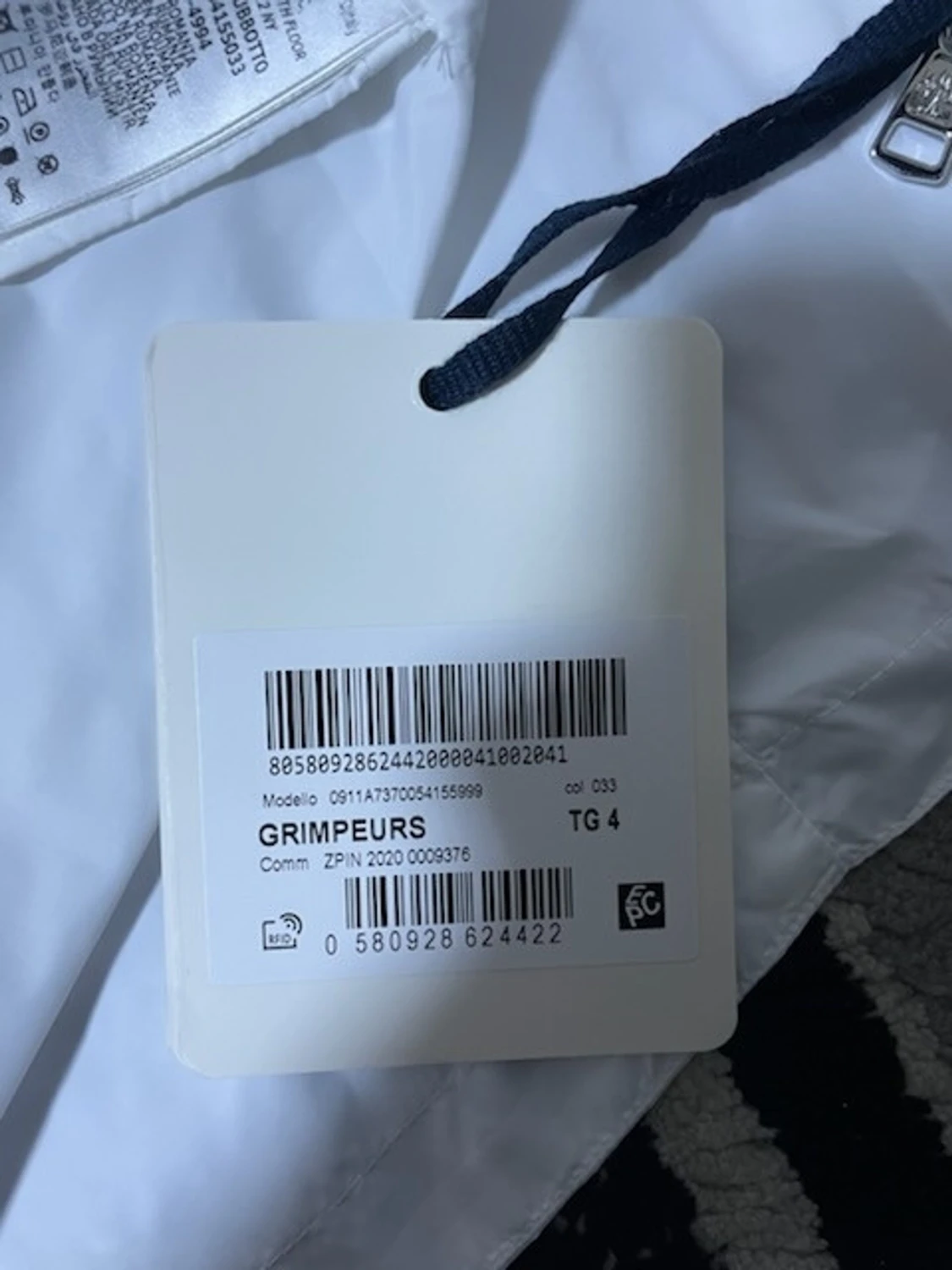 Vit vindjacka från Moncler - 2