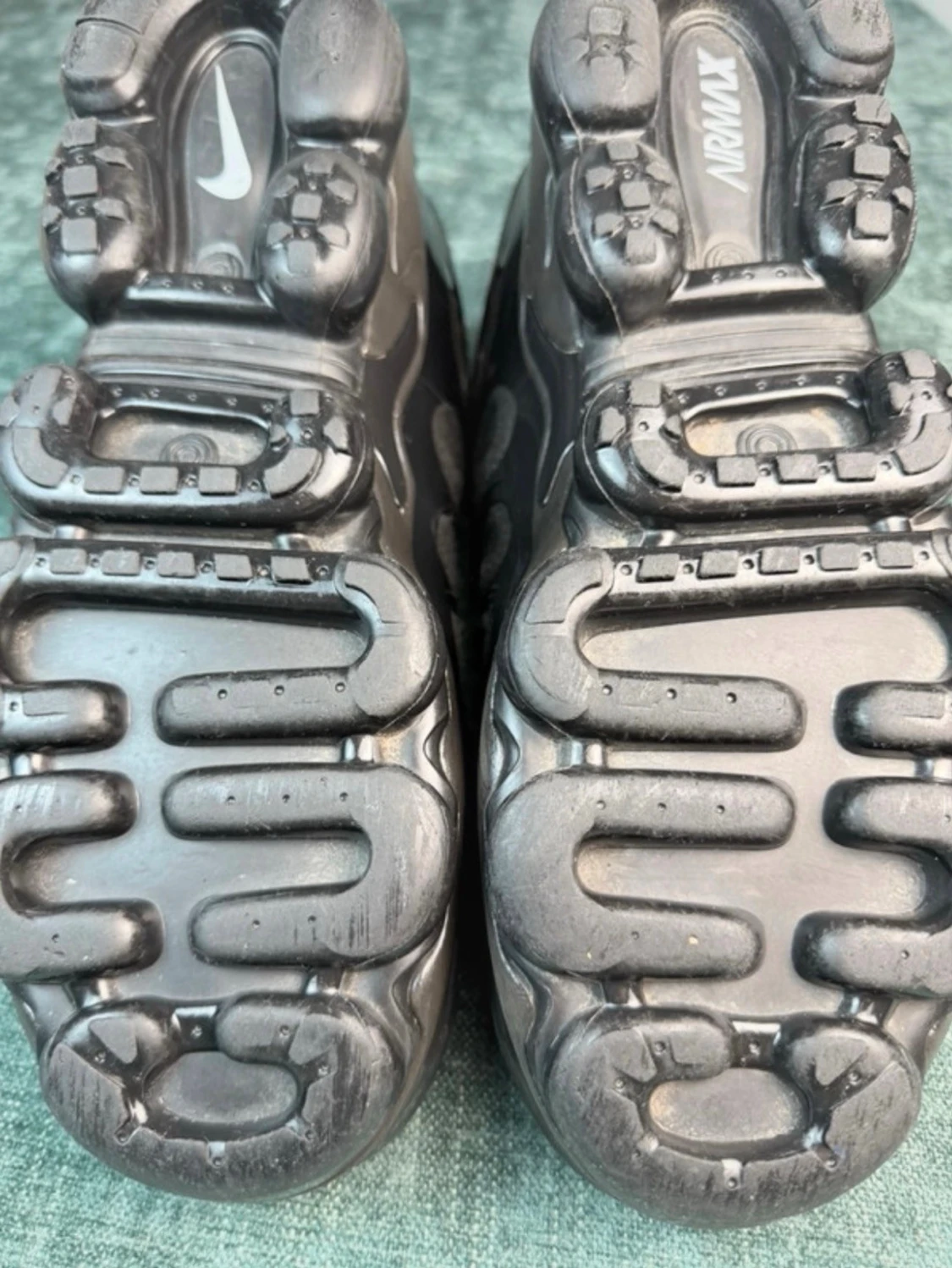 Nike Air Max Plus TN helsvarta sneakers - 3