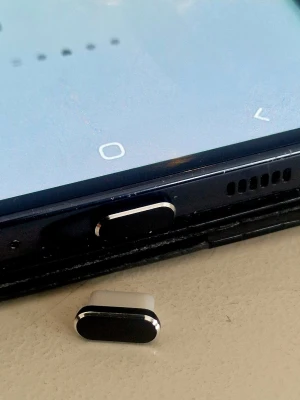 2 st lock till laddkontakten USB-C - 2 st lock till laddkontakten på Samsung