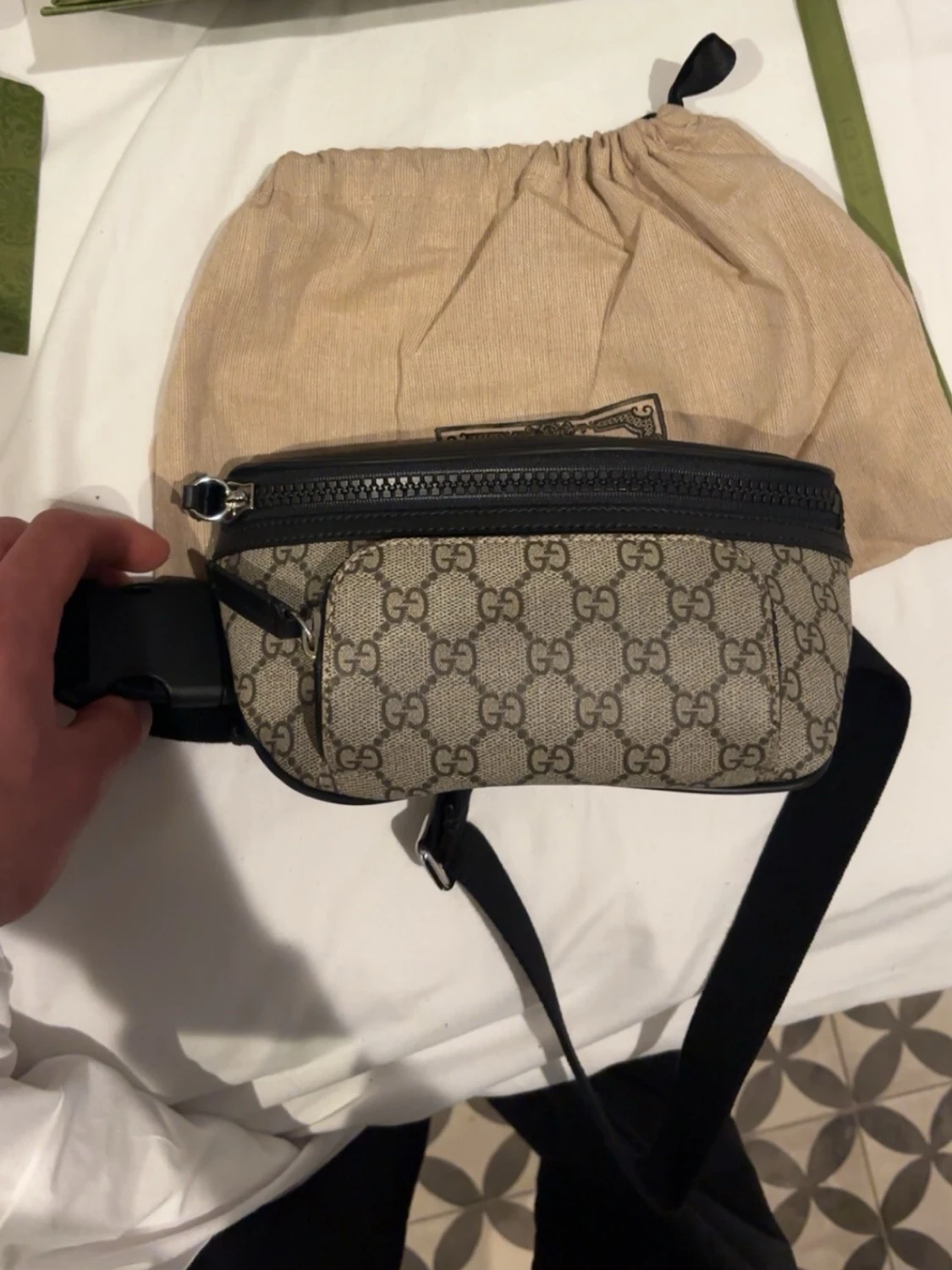 – Gucci handväska med originalbox - 6