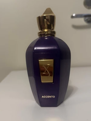 Xerjoff Accento - Xerjoff Accento parfym 100ml utanbox. Hör av dig vid intresse och för fler bilder