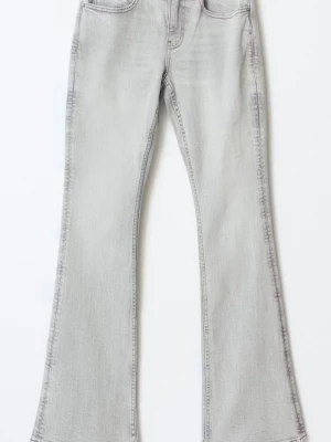 Ljusgrå bootcut jeans - Snygga ljusgrå low waist bootcut jeans 🫶🏼