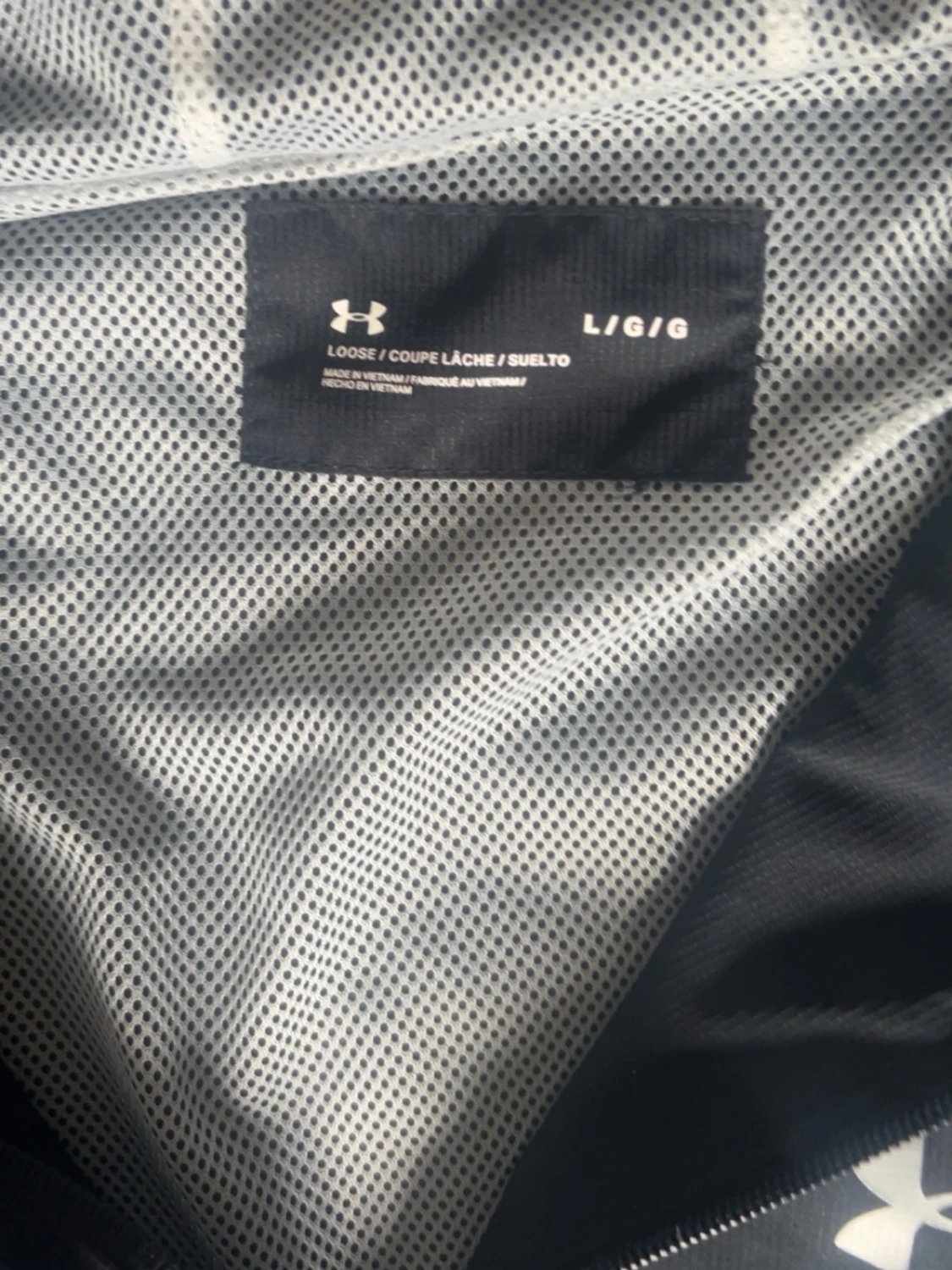 Svart vindjacka från Under Armour - 1