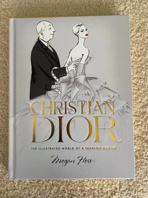 Christian dior bok - Inbunden dior bok 