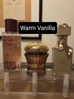Parfym testers 2ml perfume split bundle scent body spray body mist  - Perfume testers set  1x 2ml Victorias Secret Pink Very Vanilla   1x 2ml Paris Corner Creamy Biscuit   1x 2ml Lattafa Eclaire   Please check out my other listings for more testers  If you only want to buy a tester separately just let me know
