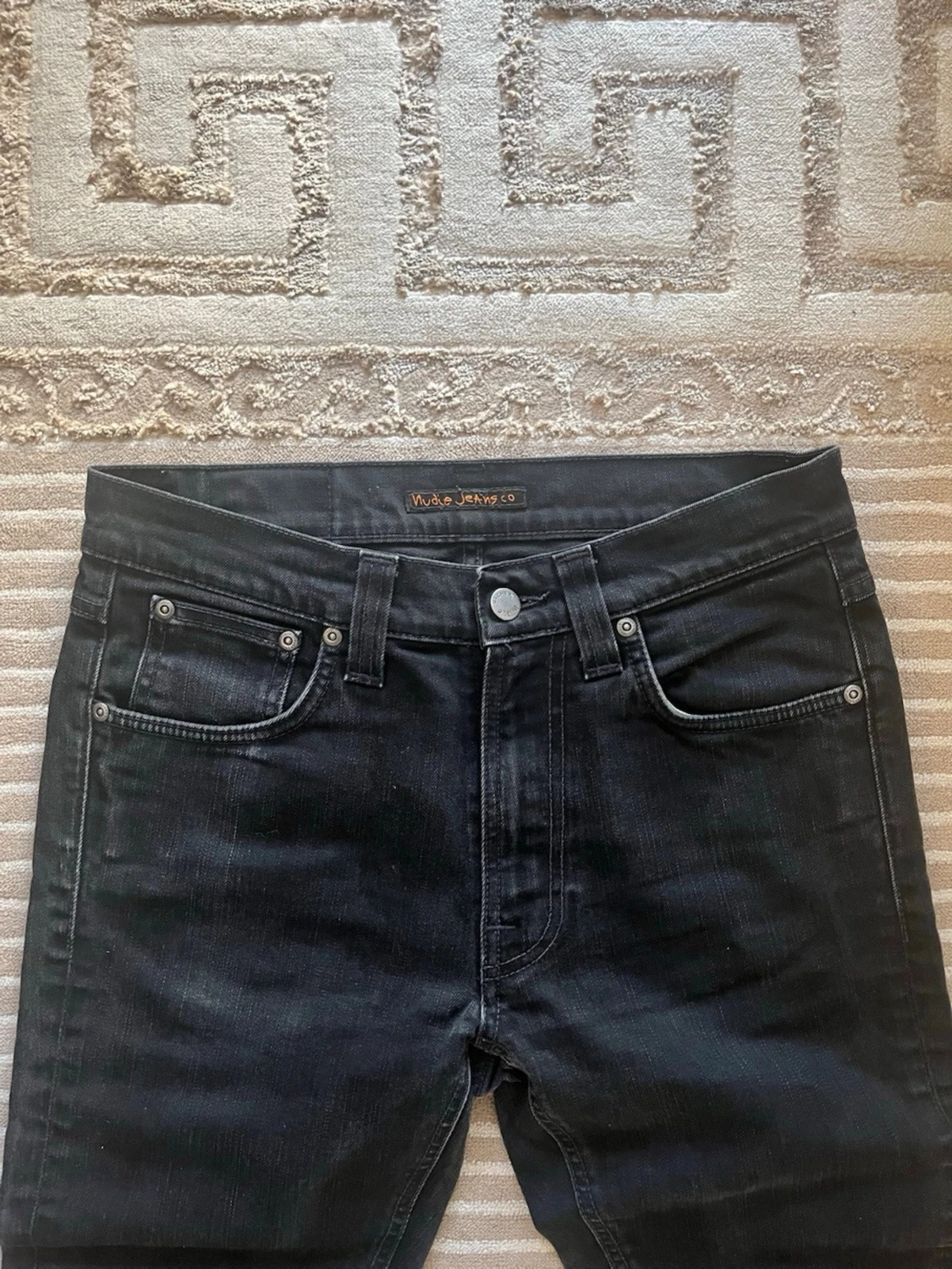  Snygga svarta jeans från Nudie Jeans - 2