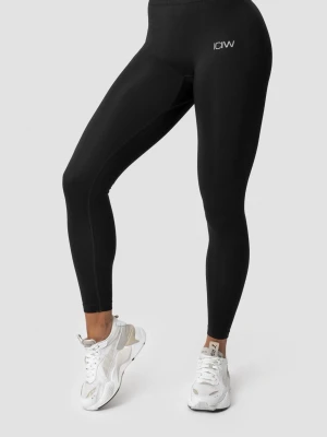 Svarta leggings från ICANIWILL - Snygga svarta leggings från ICANIWILL med hög midja och diskret logga på höften. Stretchigt material som sitter tight och följer kroppen perfekt. Perfekta till träning eller chill. Klassisk svart färg som passar till allt.