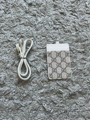 Vit lanyard korthållare - Helt ny