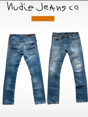 Nudie jeans tape ted - Säljer dessa snygga nudie jeans i perfekt skick. Dom passade tyvärr inte mig så jag behövde sälja dom. Passformen är slimfit. Ställ gärna frågor!