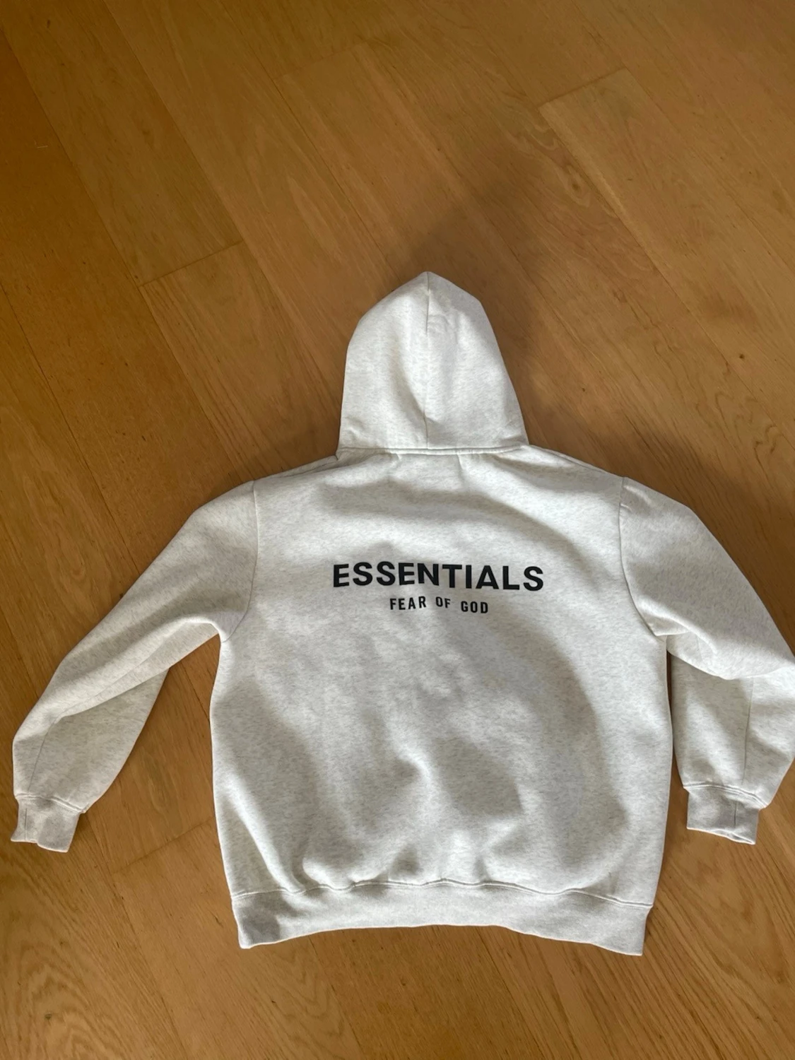 Grå Essentials Fear of God hoodie - 1