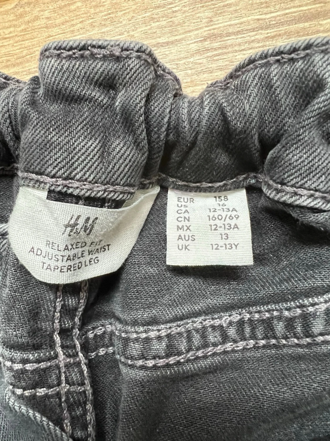 Svarta raka jeans med hög midja - 2