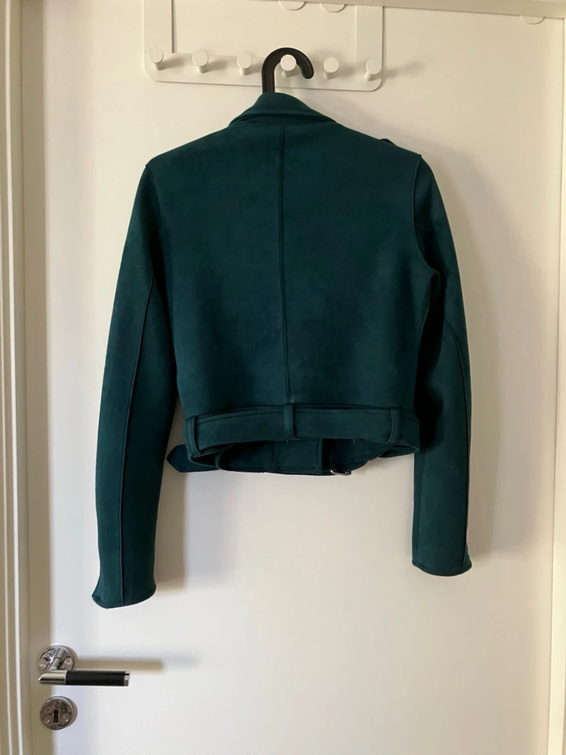 Mörkgrön biker skinnjacka med bälte - 2