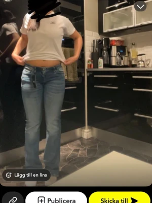 LTB JEANS - Säljer mina LTB Jeans Valire. Använda bara 2 gånger så de är i nästan nyskick. Säljer dem eftersom de tyvärr är alldeles för stora för mig tyvärr. 