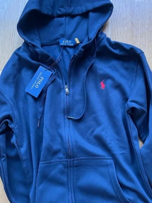 Ralph Lauren zip hoodie - Storlek M helt ny