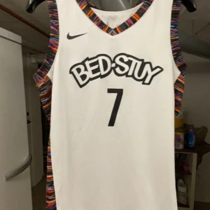 NBA Kevin Durant Jersey - Knappt använd, den är i bra skick