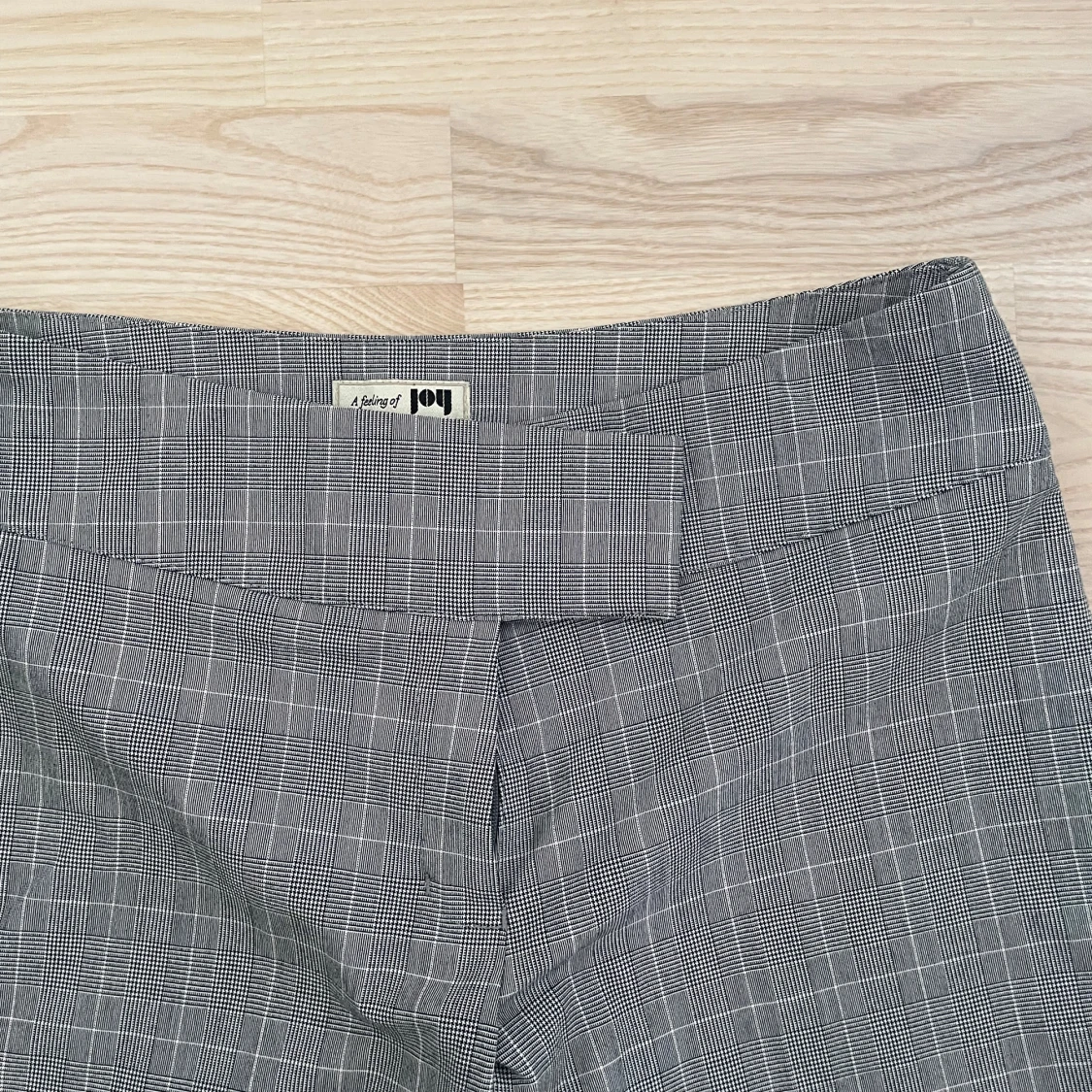 Gråa kostymbyxor - 93