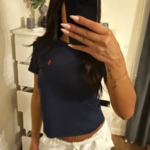 Polo tshirt  - Andvänder inte längre 