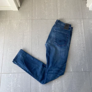 Replay Jeans  - Säljer nu dessa snygga replay i mörkblå färg, skriv för fler frågor/bilder🙌🏼