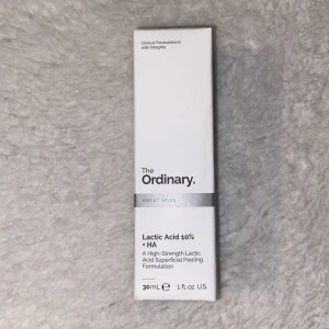 Ordinary Lactic acid serum - Säljer detta serumet från the Ordinary, då jag råkade köpa fel. Oöppnad och oanvänd! Köptes för 119 kr. Kontakta mig vid intresse! Pris kan diskuteras❣️