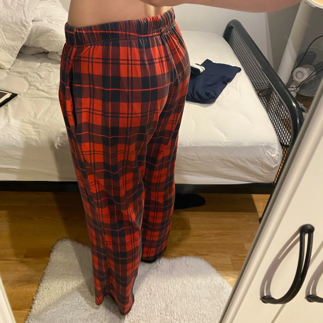 Randiga pyjamasbyxor - 90