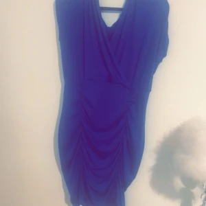 Zara klänning - Inte Använd