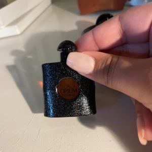 Black opium parfym - 7,5 ml oandvänd