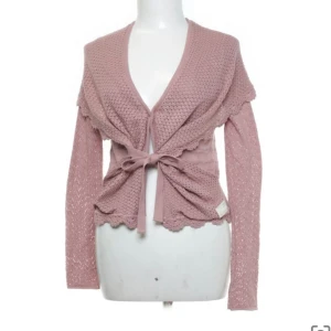 Odd molly kofta  - Jätte fin kofta som jag köpte på sellpy men aldrig använt!