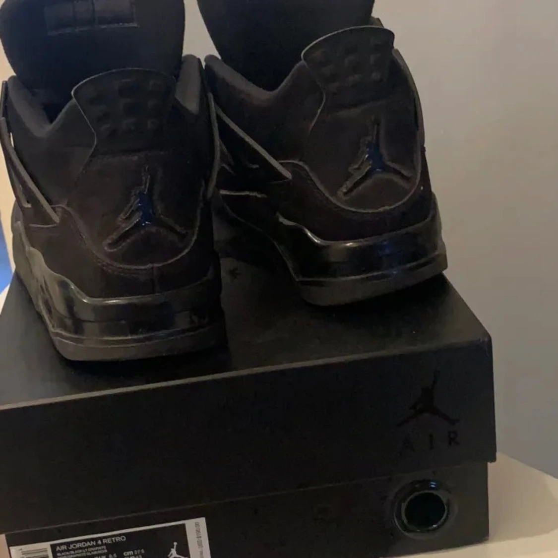 Jorden 4 helt nya  - 90