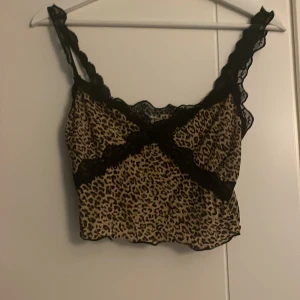 Leopard topp - Fint skick 