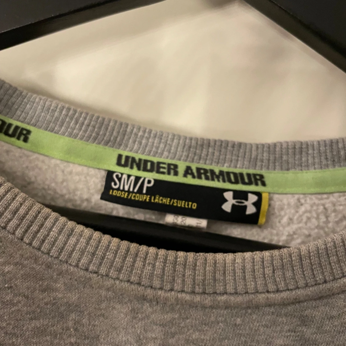Under Armour sweatshirt  - 91