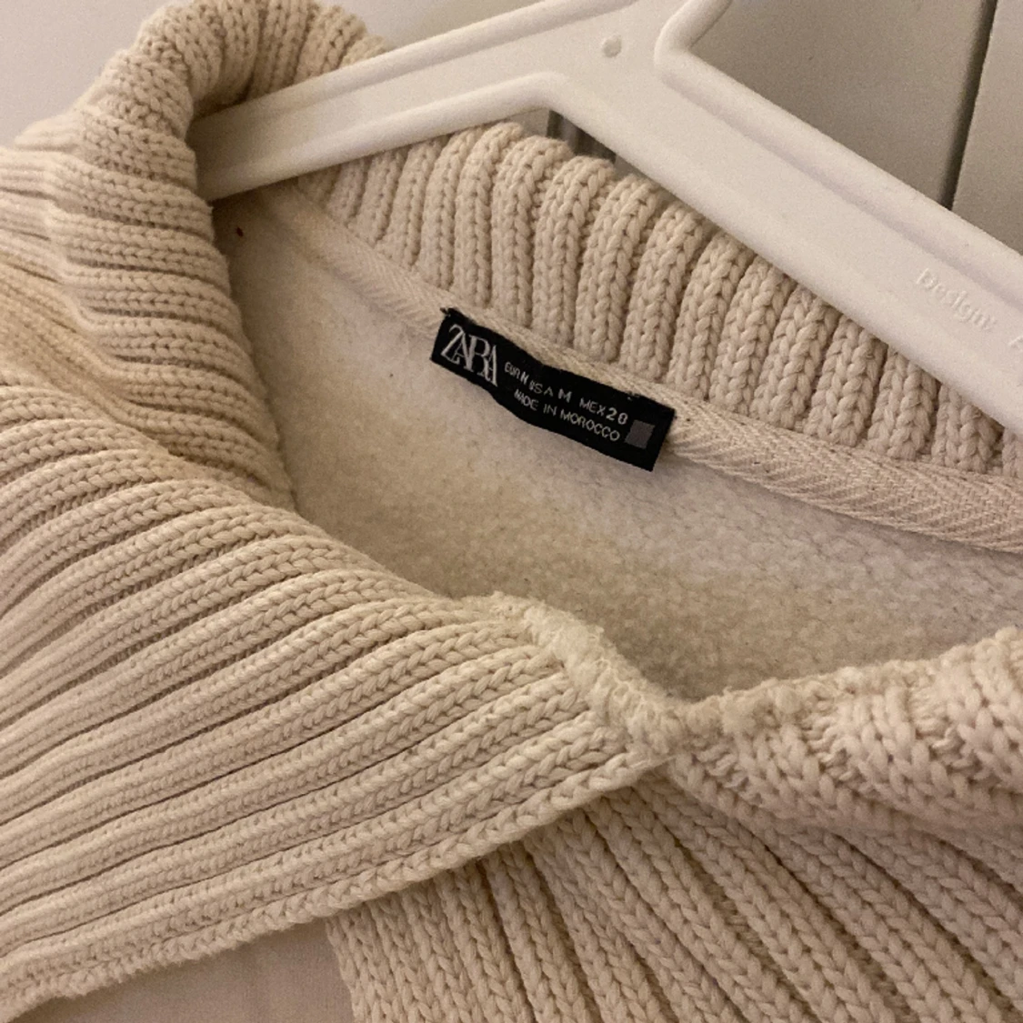 fin zara tröja - 90