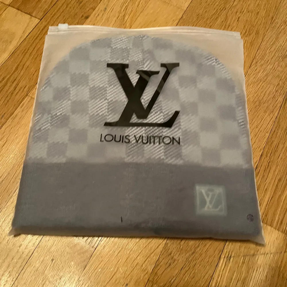 Louis Vuitton mössa (1:1) oanvänd . Övrigt.