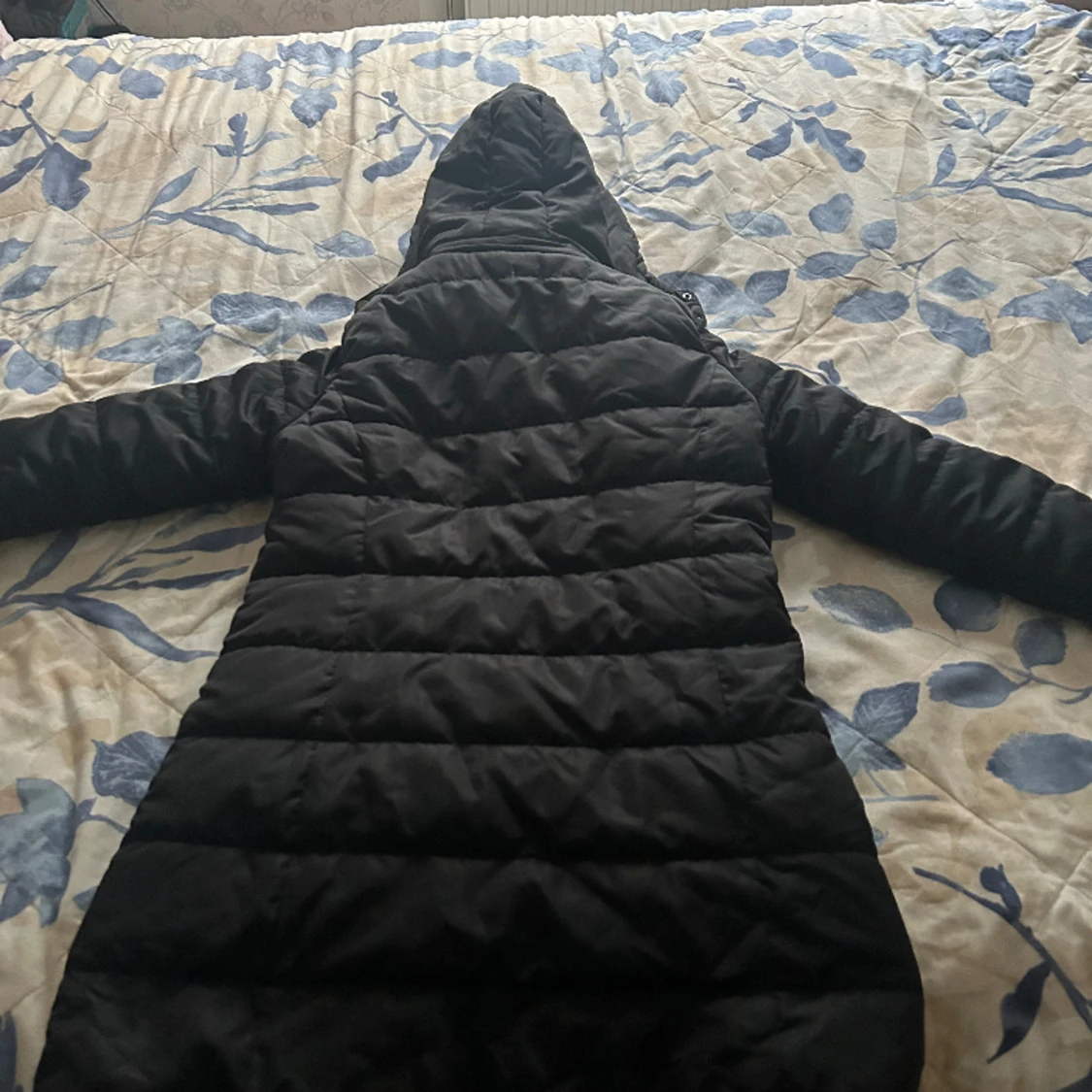 Svart jacka i storlek s  - 90