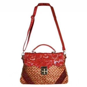 Kunglig Guld /Röd Axelväska/ Handväska  - Mått 38.00* 26.00* 10.50 Ny