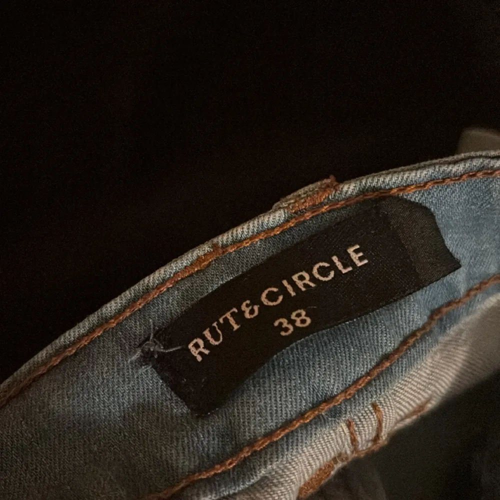 Super snygga jeans från rut & circle 🩷vill byta ut min garderob 🩷. Jeans & Byxor.