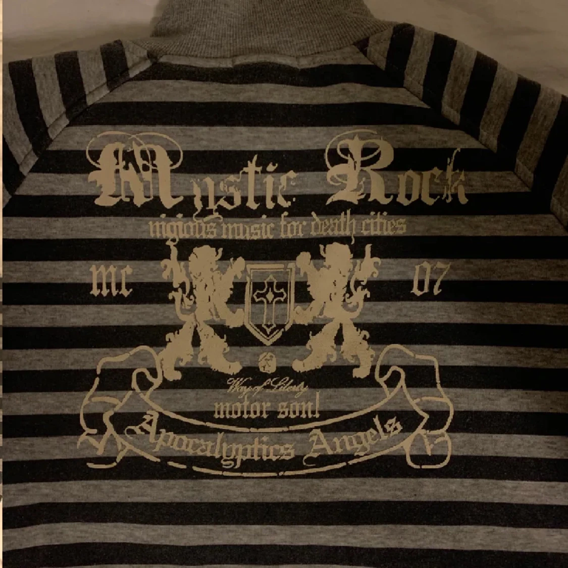 asfet zip up😍 - 90