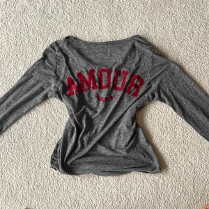 zadig voltaire tröja❤️‍🔥 - Använd fåtal gånger, i storlek s