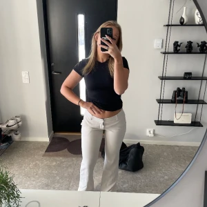 Bikbok kostymbyxor  - Kostymbyxor från bikbok i storlek 38 inga defekter💕