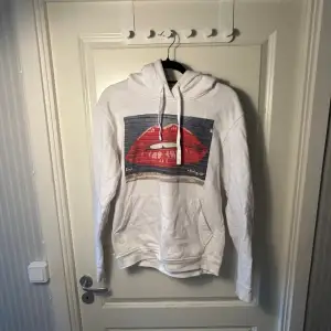 Super snygg hoodie från thecoolelephant