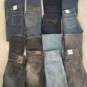 Boot cut lågmidjade jeans !!! Alla finns inne profilen 💗 in och kolla !💕