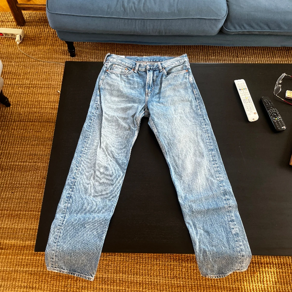Ljusblå jeans