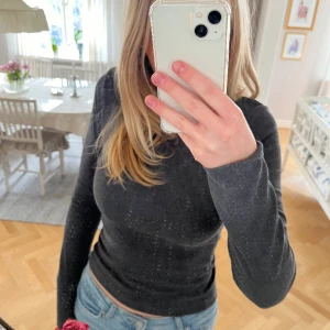 Bikbok tröja - Använd max 2 gånger! Från bikbok, köpt för 200kr