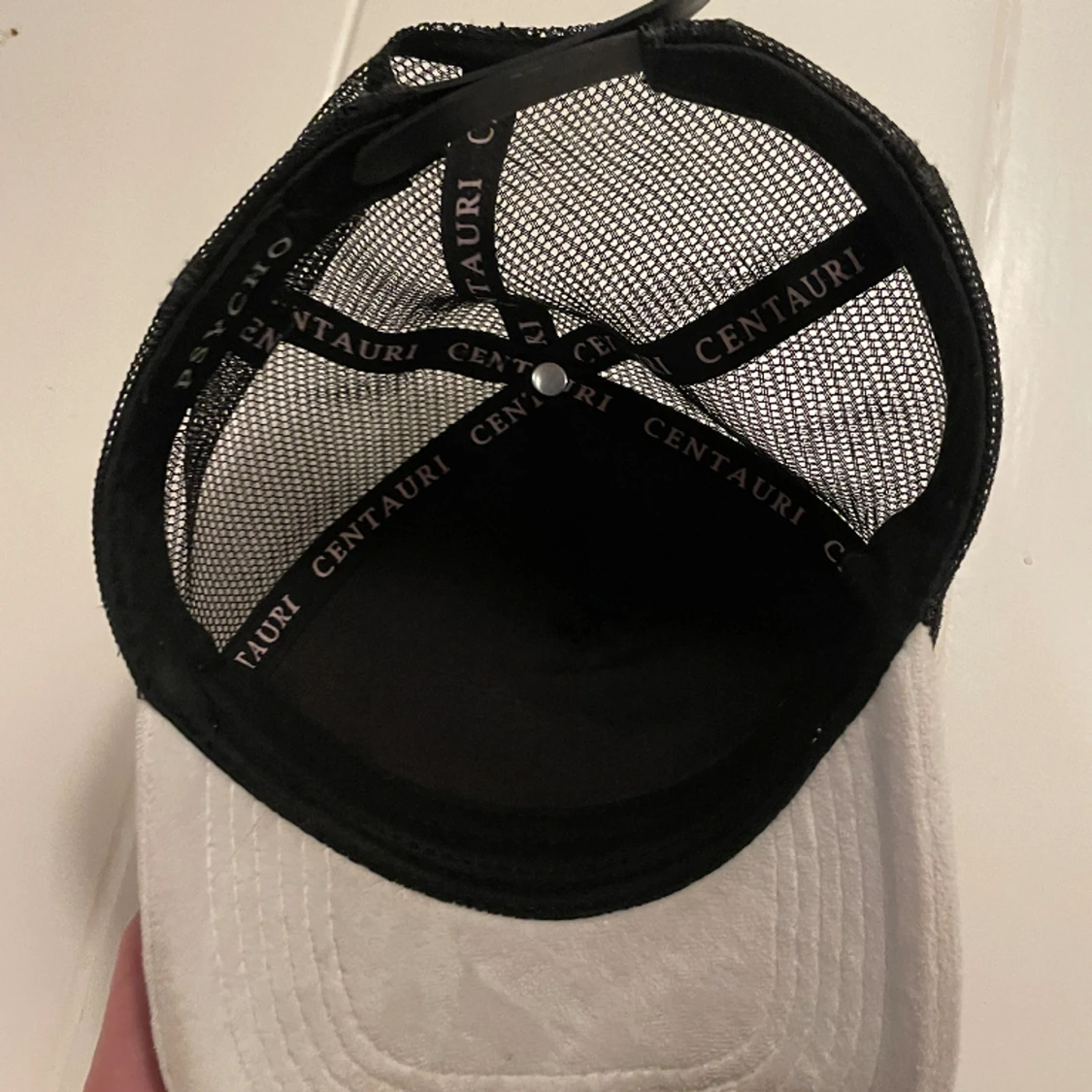 Patrick Bateman CENTAURI keps