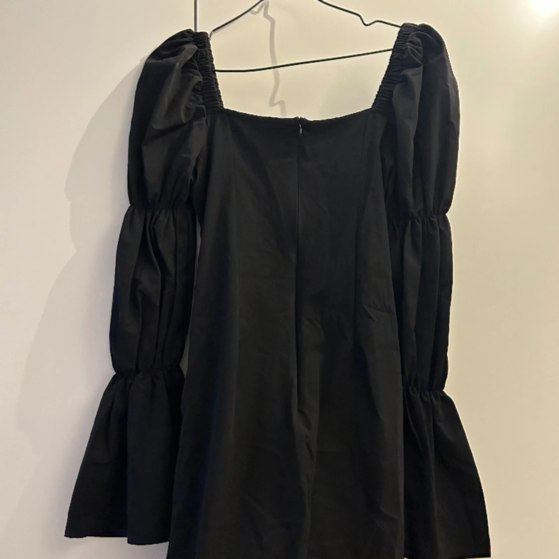 Svart klänning  - 91