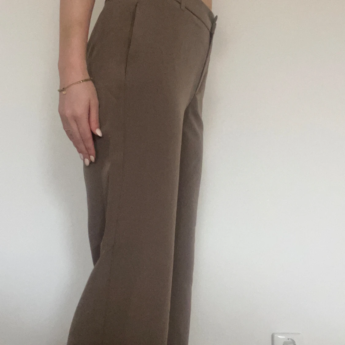 Bruna raka kostymbyxor  - 90
