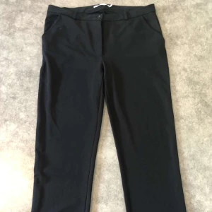 Svarta lager157 byxor - För fler bilder skriv privat
