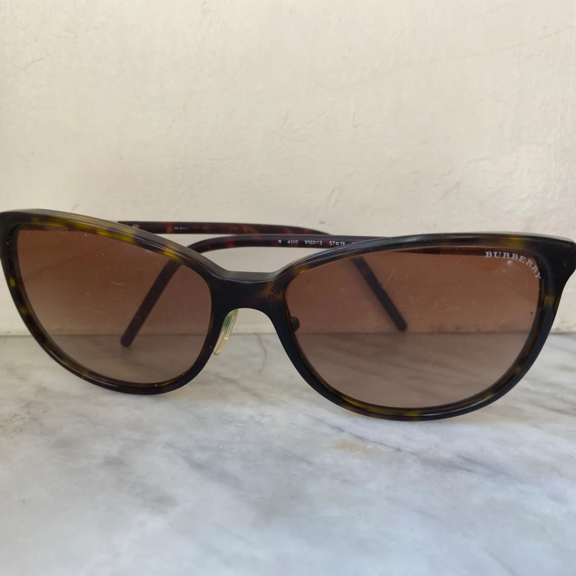 Burberry solglasögon - 91