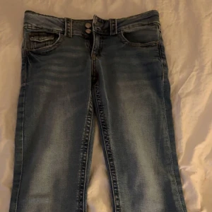 Jeans - Använd 1 gång 